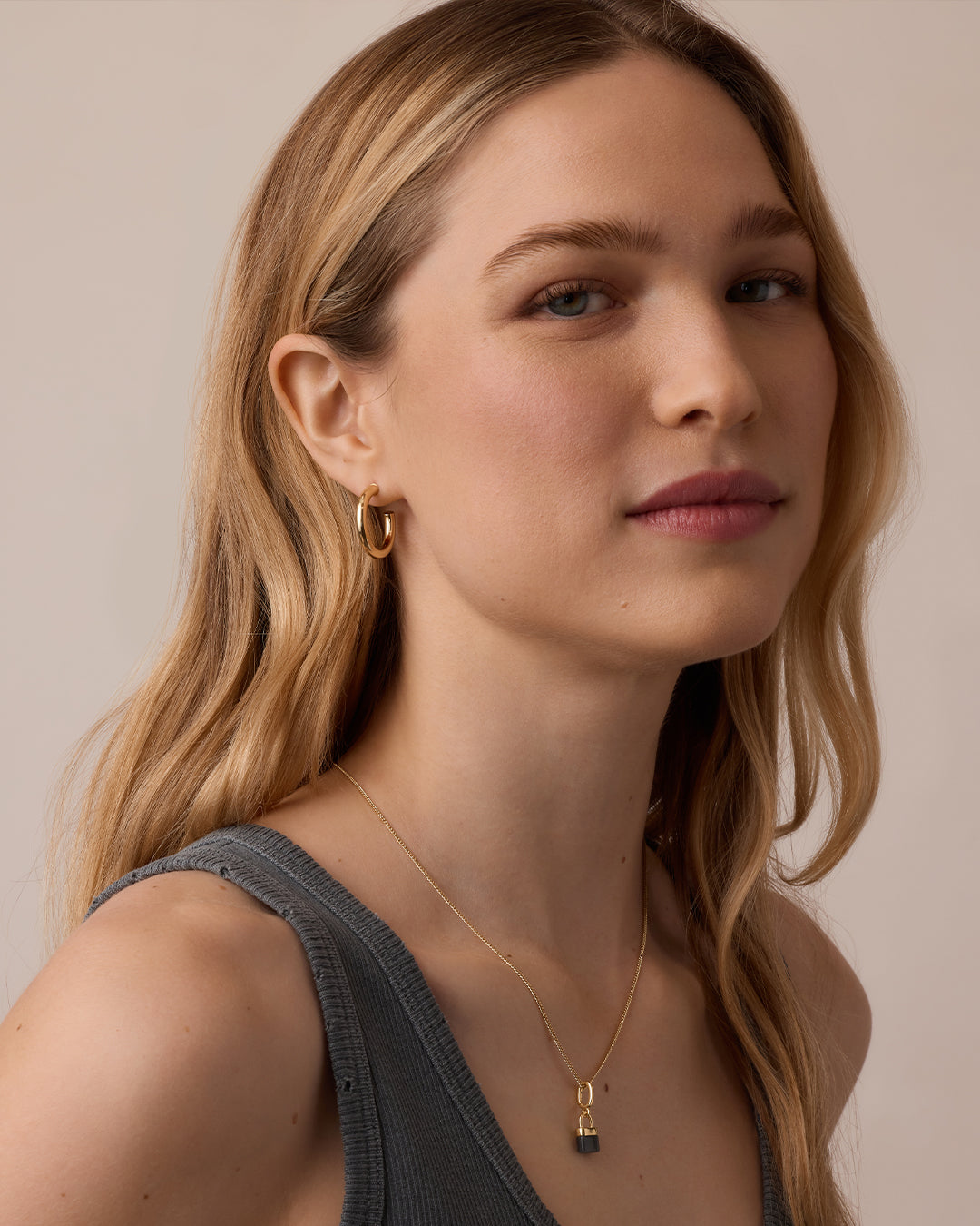 Carter Small Hoops