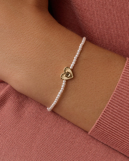 Pearl Vintage Heart Alphabet Bracelet