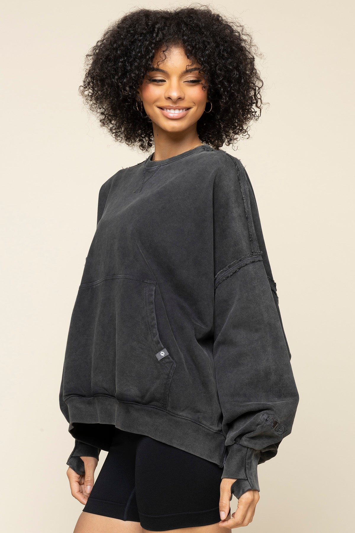 Boxy Crewneck - Vintage Black