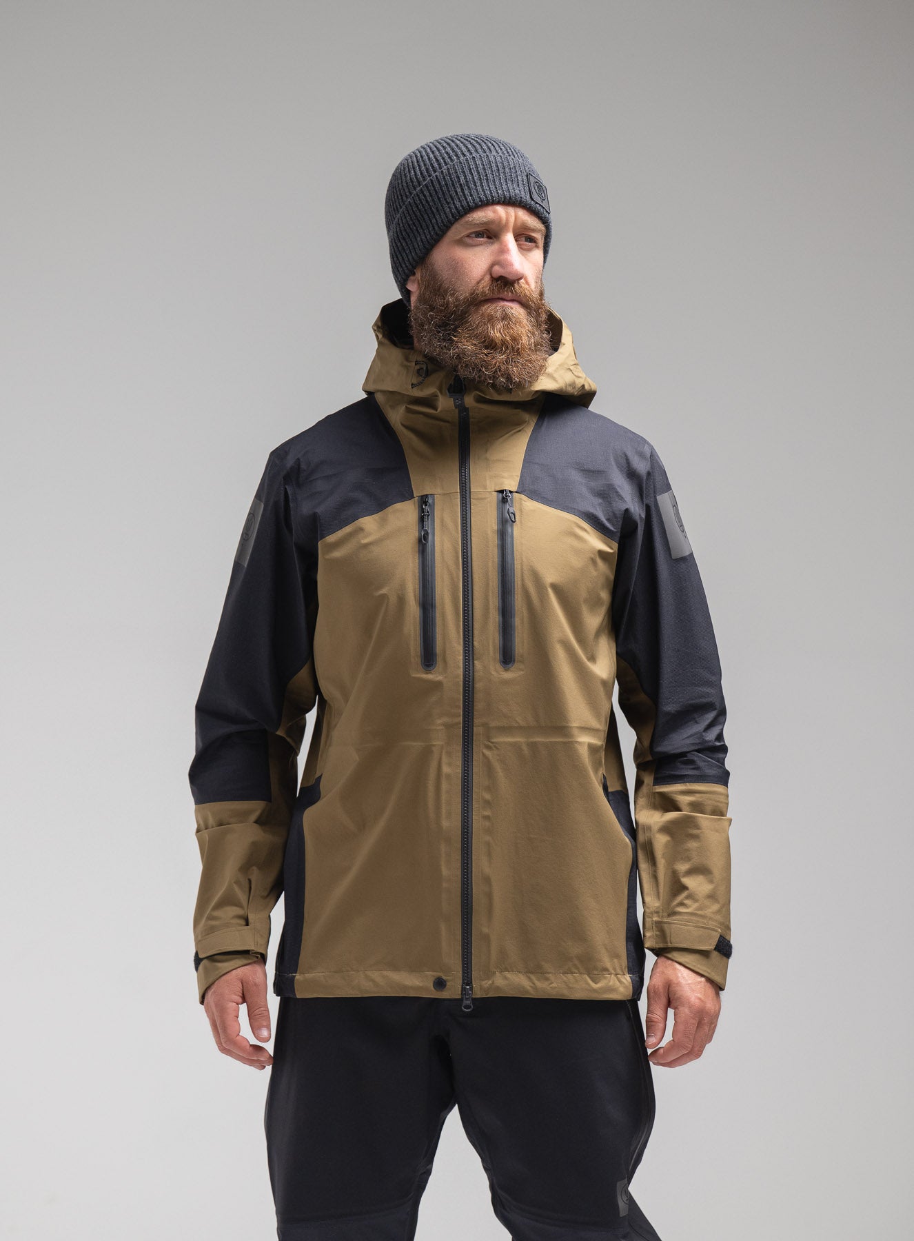 MOUNTAIN PRO WATERPROOF JACKET