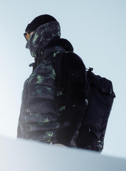 BASTION DOWN GILET