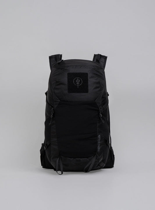 PINNACLE 28L HIKING BACKPACK